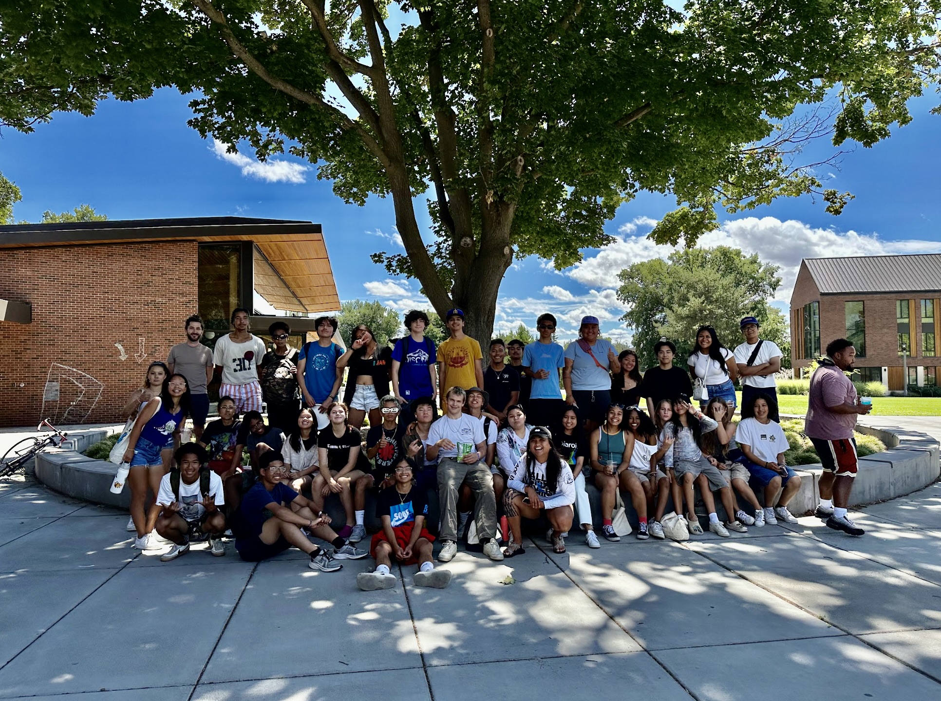 ’23 Summer Internship – RETREAT!